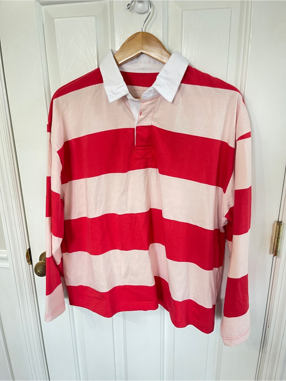 Daily Drills Women's NWT Med/Large Oversized Collared Crew Rugby Polo